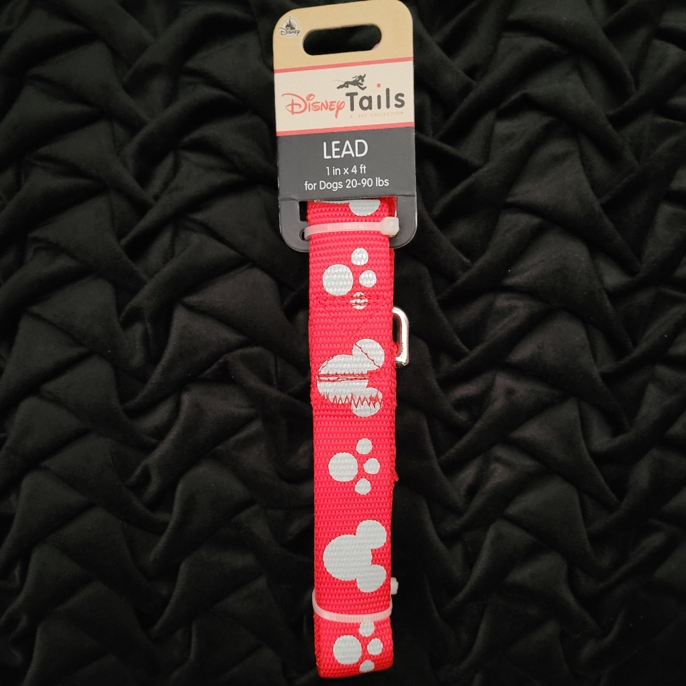 DISNEY TAILS LEAD RED MICKEY PAW PRINT DOG LEASH